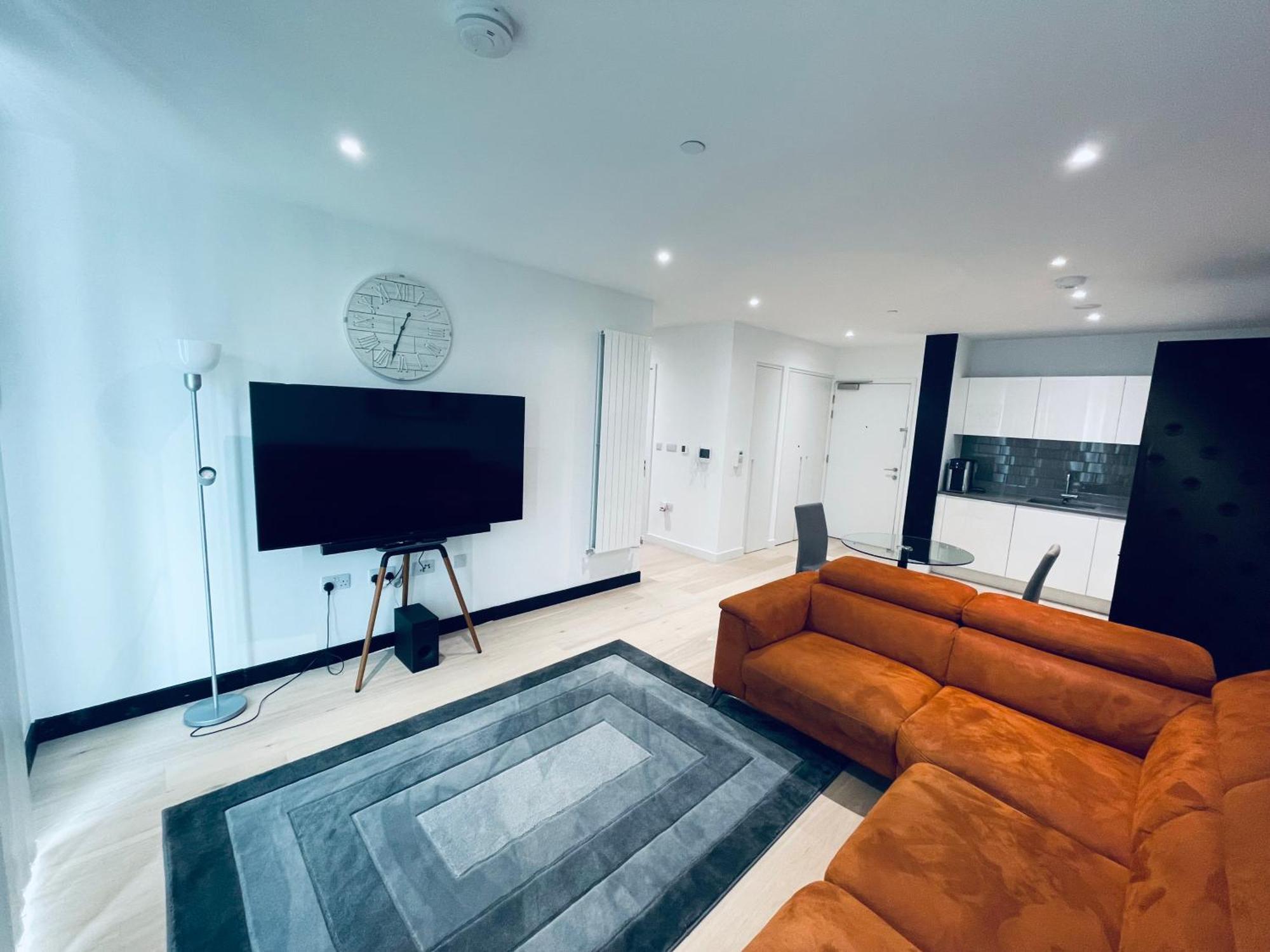 Ds Rentals - Entire 1 Bedroom Apartment ลอนดอน ภายนอก รูปภาพ