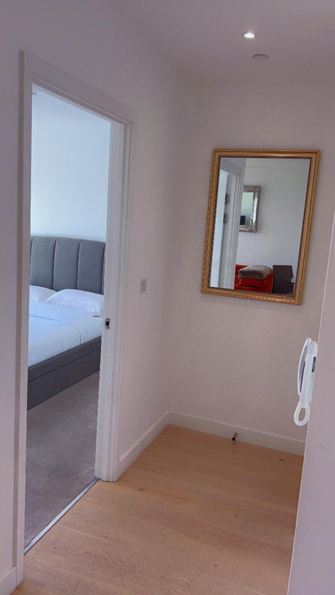 Ds Rentals - Entire 1 Bedroom Apartment ลอนดอน ภายนอก รูปภาพ